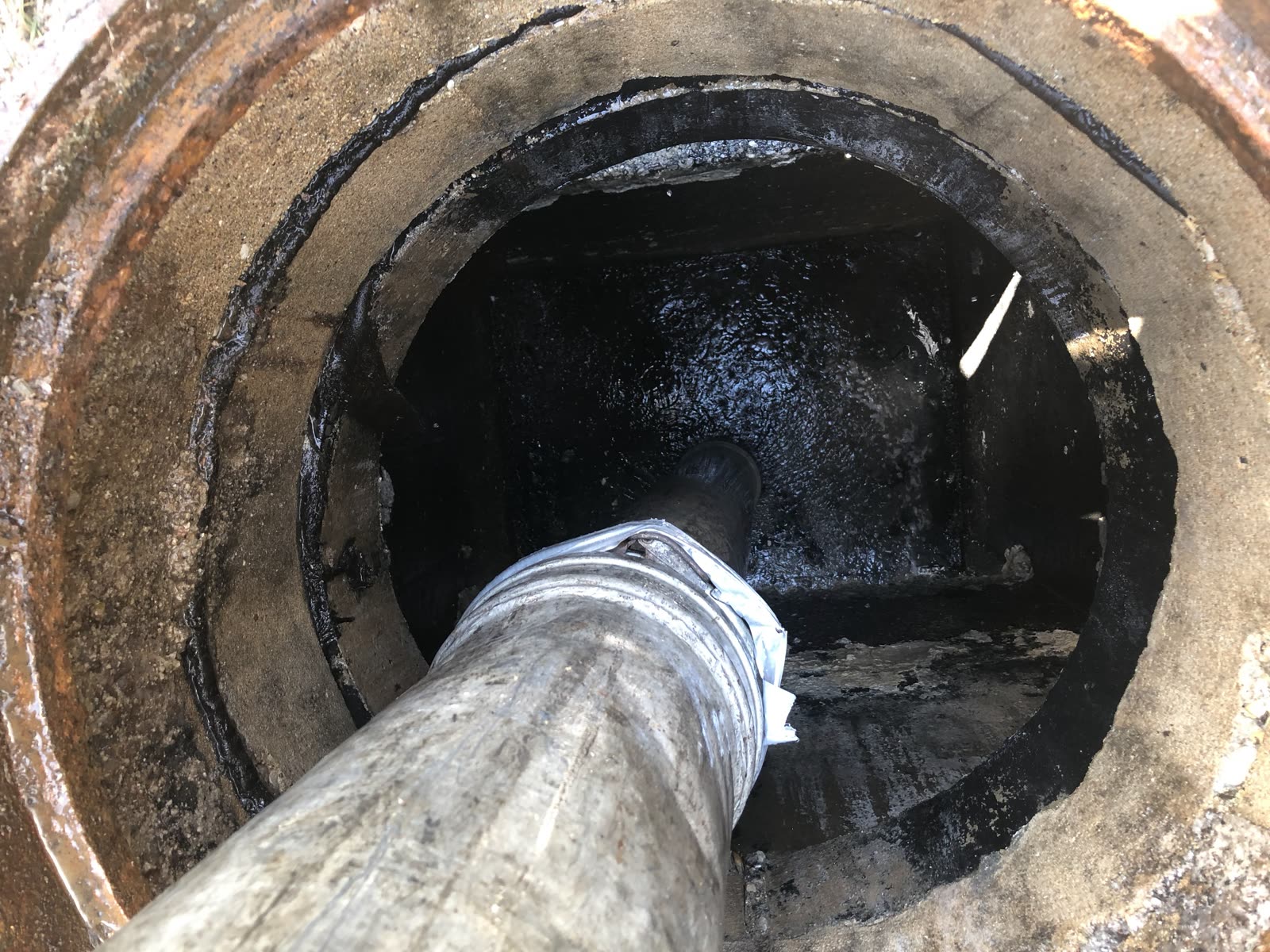 Catch basin — clean walls